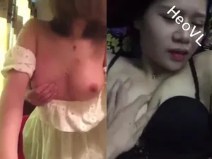 Thằng bồ cậu bé bự ngày nào cũng đè cô bạn gái ra địt
