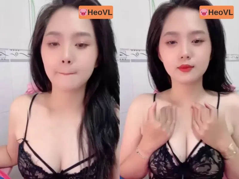 Người yêu răng khểnh khoe cục thịt tròn trắng
